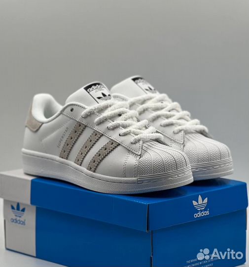 Кроссовки женские Adidas Superstar