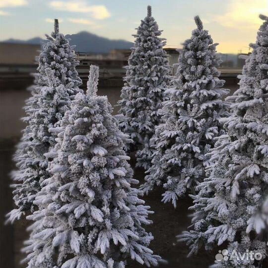 Елка искусственная литая заснеженная