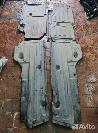 Защита днища Mercedes Benz CLS W219