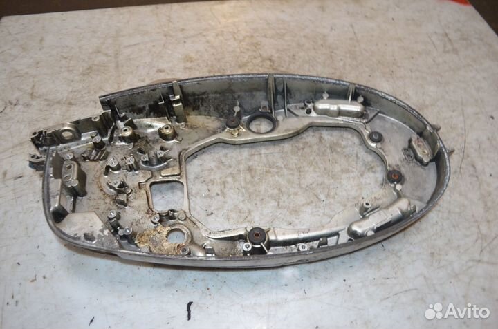 Поддон бампер лодочный мотор Honda 50 Hp