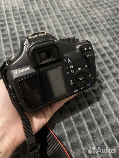 Фотоаппарат Cannon eos 1100d