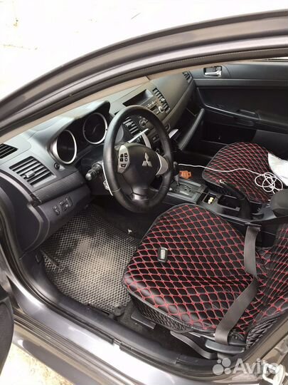 Mitsubishi Lancer 1.8 CVT, 2011, битый, 3 000 км