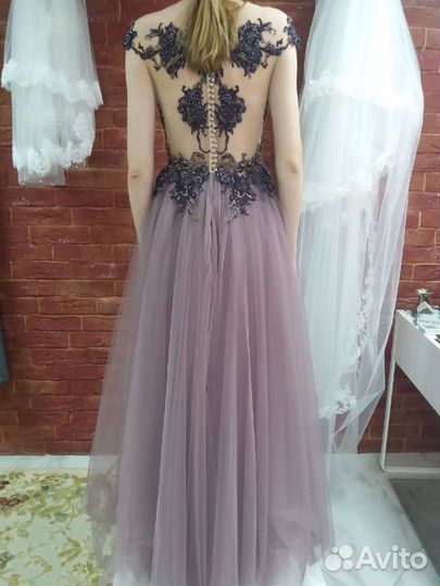 Выпускное платье 42-44