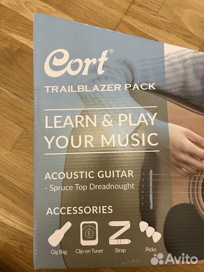Гитара Cort AD810