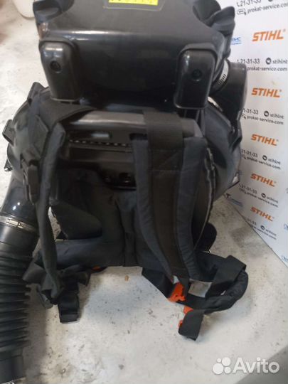 Бензиновая воздуходувка