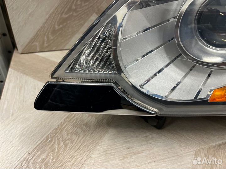 Фара ксеноновая передняя левая Ford Kuga Cbv