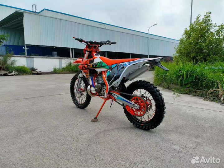 Kews MT250 Lanza