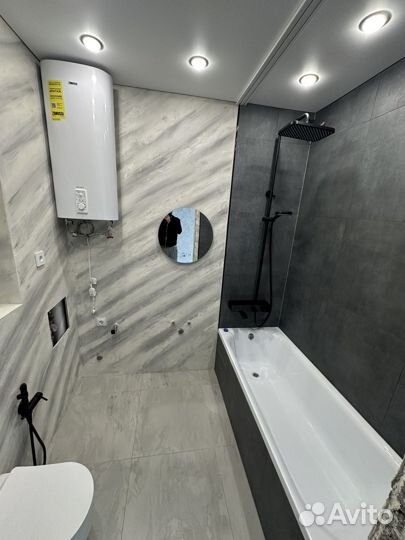 Нанесение микро цемента в ванной комнате