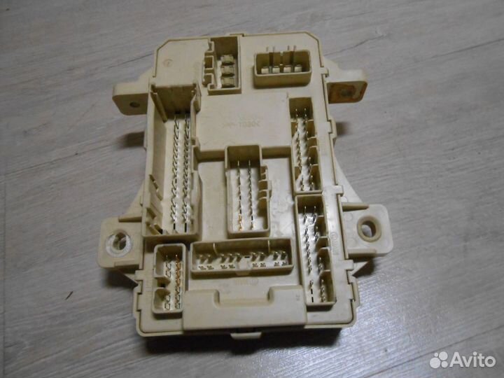 Блок предохранителей салона Kia Ceed 1