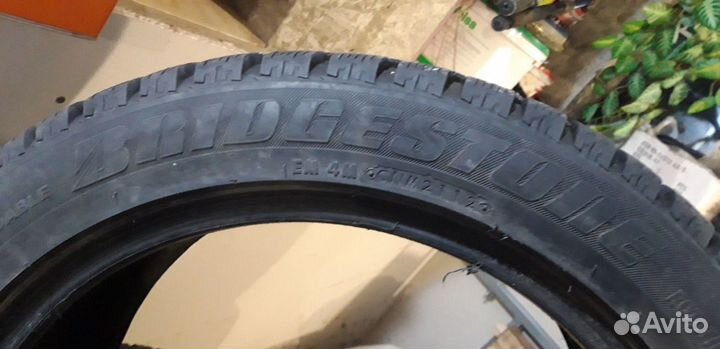 Bridgestone Ice Cruiser 7000 215/50 R17 91T