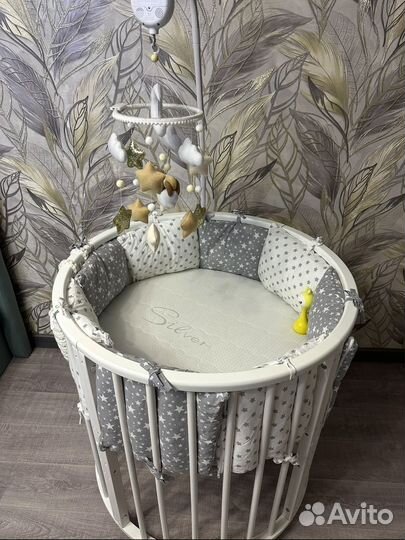 Детская кроватка