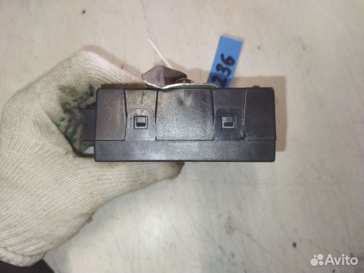 Блок комфорта Volkswagen Passat B5