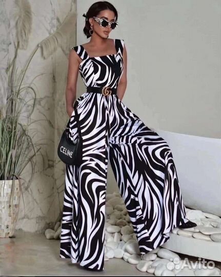 Комбинезон новый 48