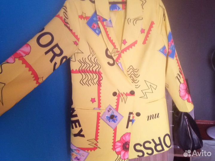 Пиджак женский