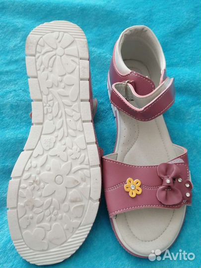 Сандалии для девочки