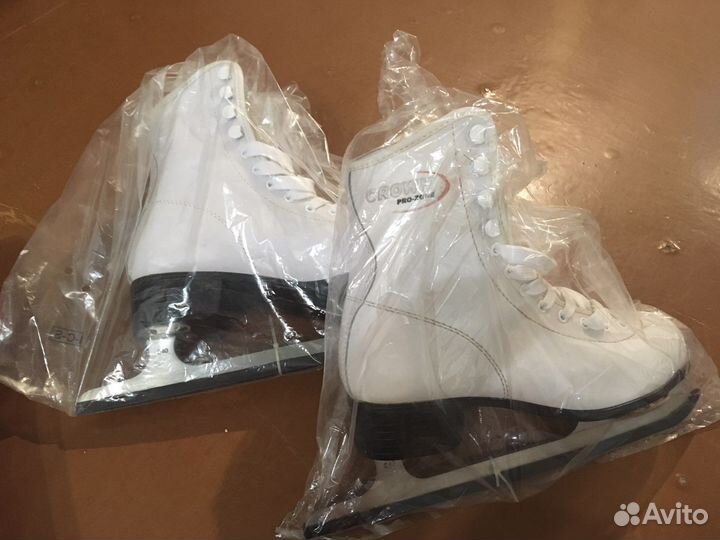 Коньки фигурные