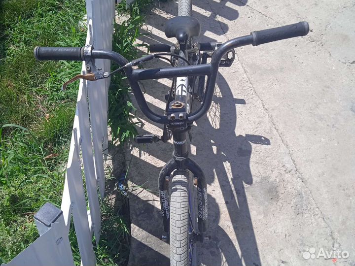 Трюковой велосипед бмх