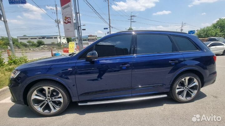 Audi Q7 331806.0 AT, 2022, 1 250 км