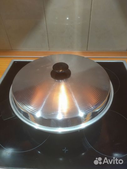 Электросковорода Волга. СССР. Новая