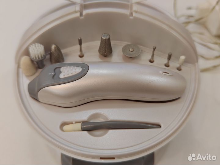 Маникюрный набор Redmond, зарядка в комплекте