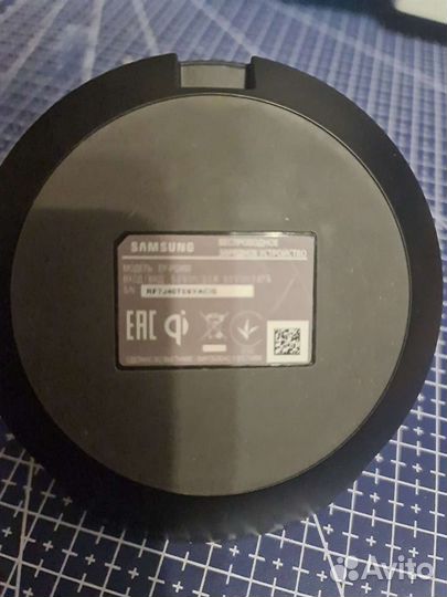 Беспроводная зарядка Samsung EP-PG950