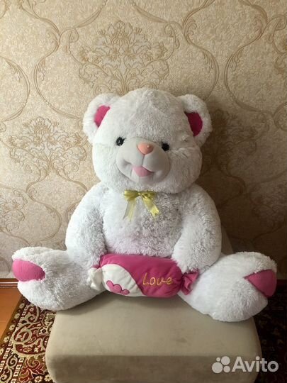 Плюшевый медведь
