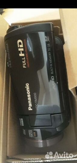 Видеокамера Panasonic TM 900