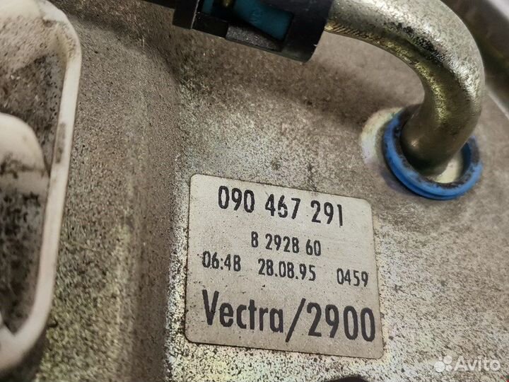 Насос топливный для Opel Vectra B 90543886