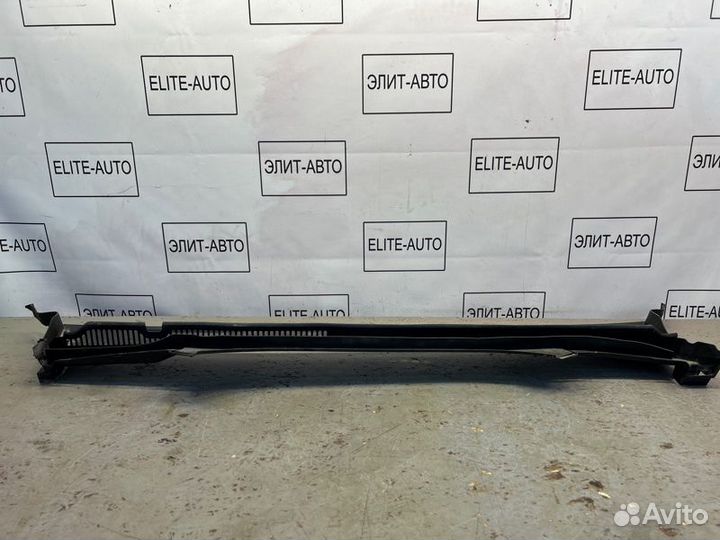 Жабо Bmw 5 G30 2.0 2020