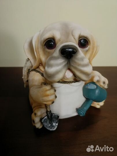 Фигурки, статуэтки для дома и сада