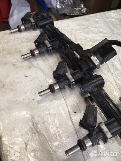 06L906031A топливные форсунки VAG бу