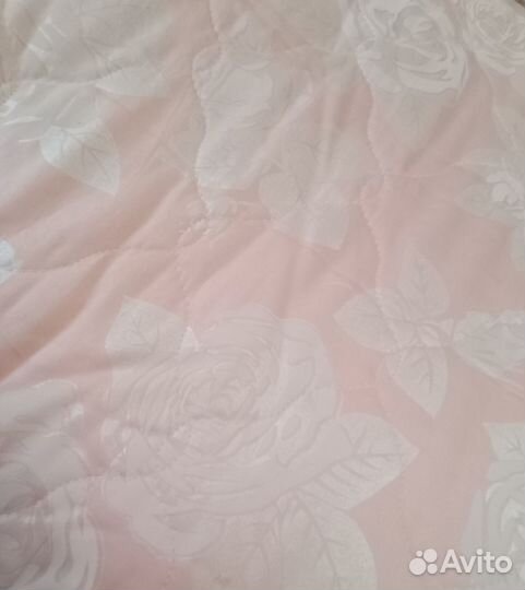 Одеяло из шерсти мериноса (новое)