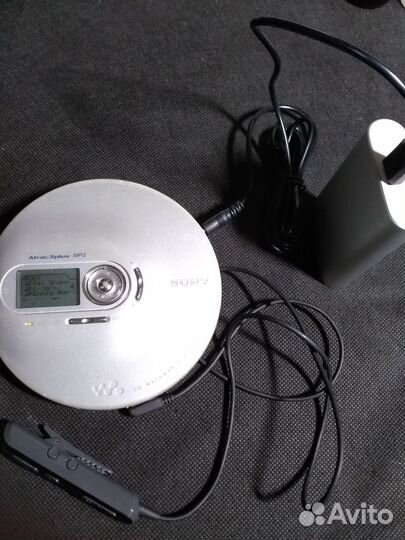 Плеер Sony CD Walkman D-NE700 CD/mp3 +пульт