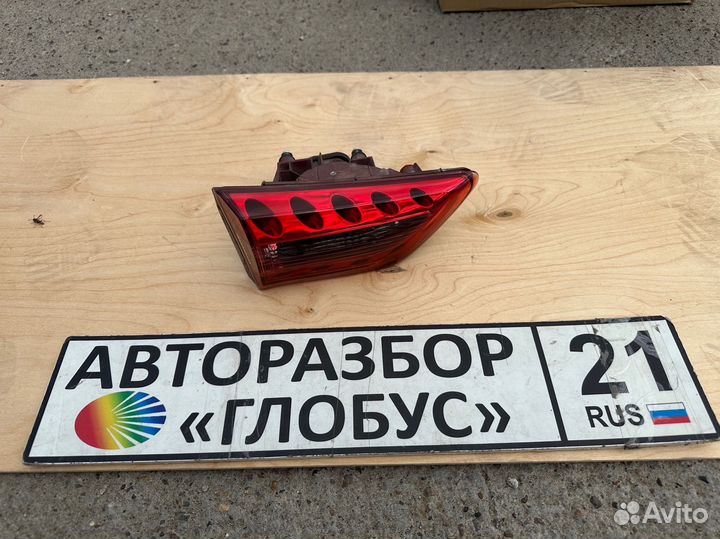 Фонарь внутренний правый QX 70 Infiniti 2014