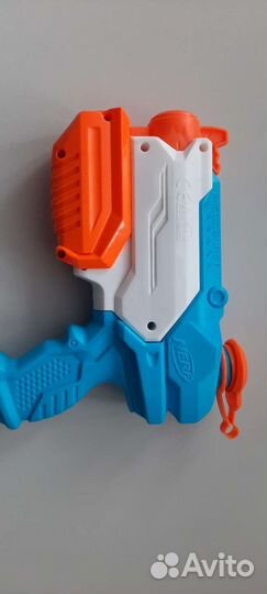 Детски водный пистолет nerf