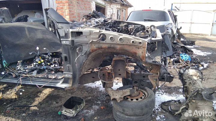 Mitsubishi l200 4 передняя часть кузова