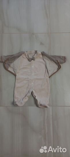 Велюровый костюм для новорожденного