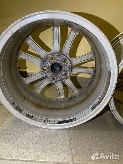 Фольксваген оригинал