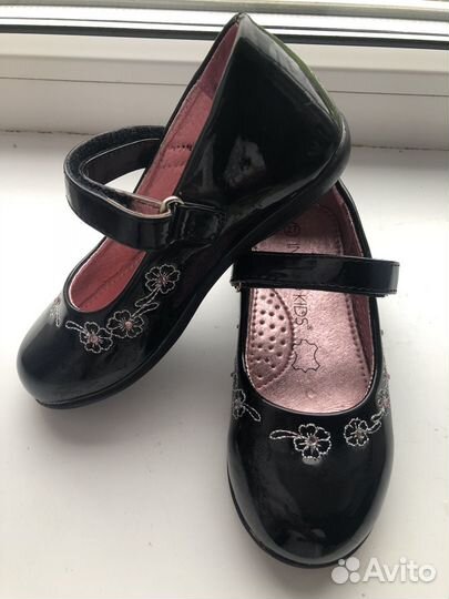 Туфли для девочки 27 размер