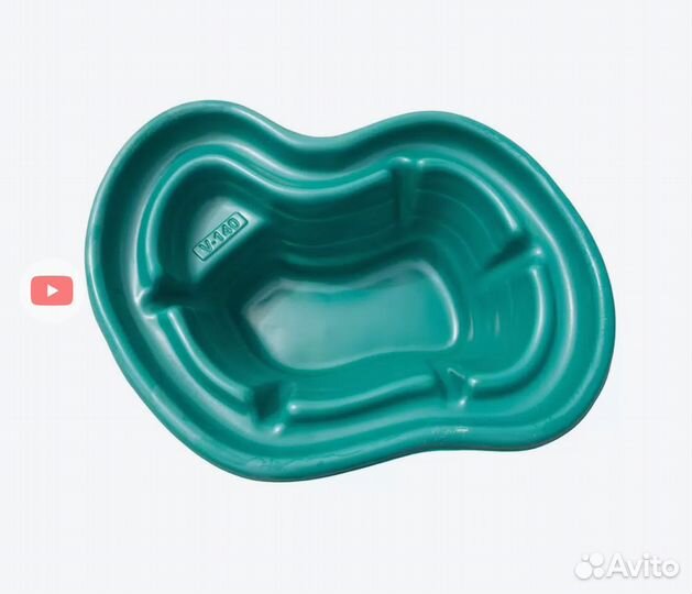 Пруд садовый зеленый