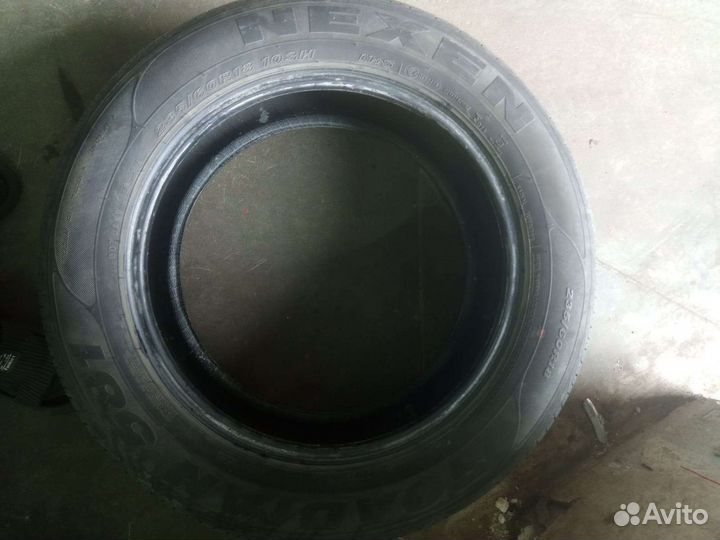 Nexen Roadian 581 2.25/60 R18