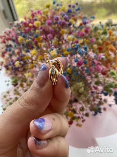 Золотые серьги 585