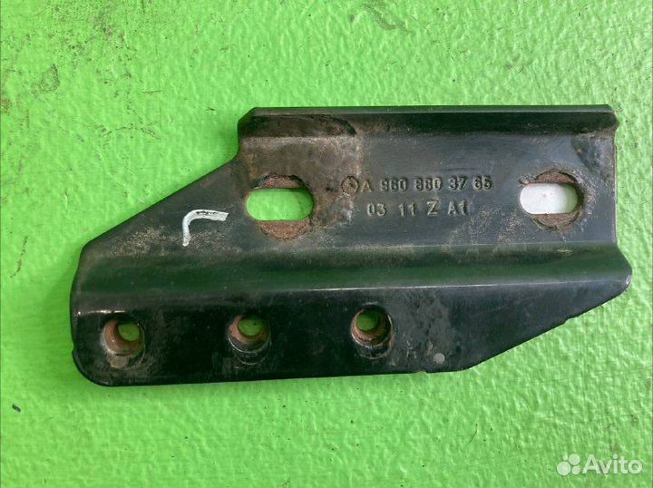 Кронштейн mercedes-benz actros MP 4