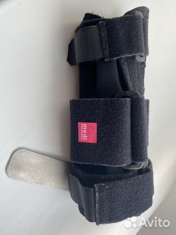 Ортез на лучезапястный сустав левый