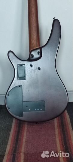 Бас гитара ibanez безладовая