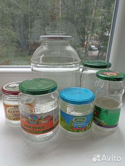 Банки с винтовыми крышками