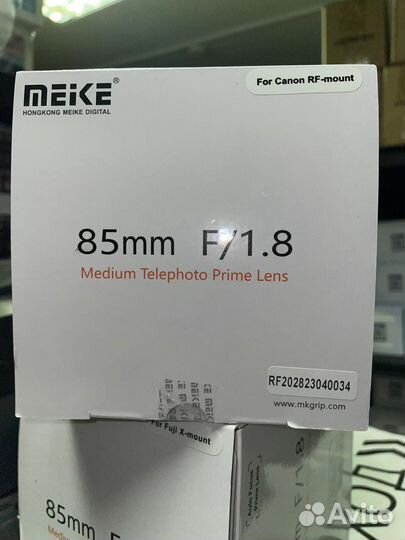 Объектив Meike 85mm F/1.8 STM RF-mount
