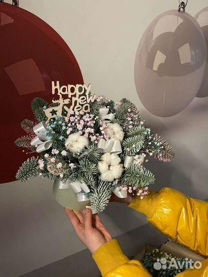 Новогодняя композиция в коробке