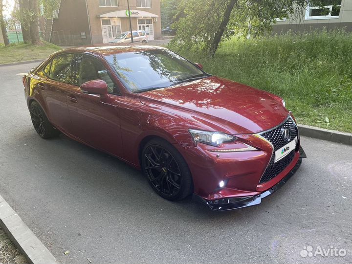 Lexus IS, 2014