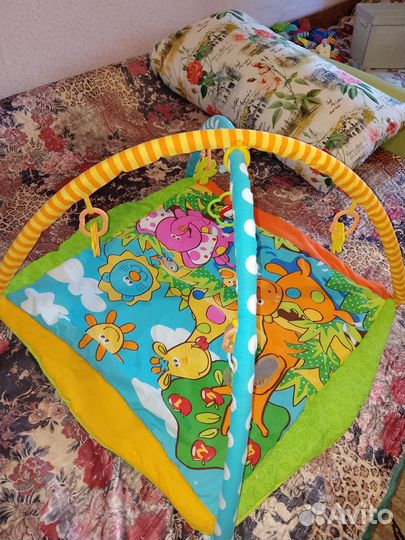 Развивающий коврик